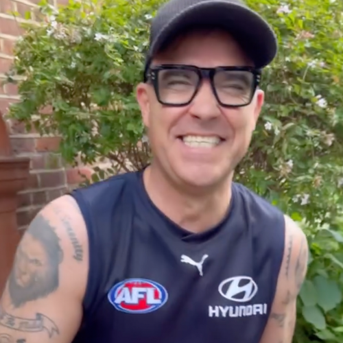 Robbie Williams Wears AFL Guernsey For Undercover Social Experiment